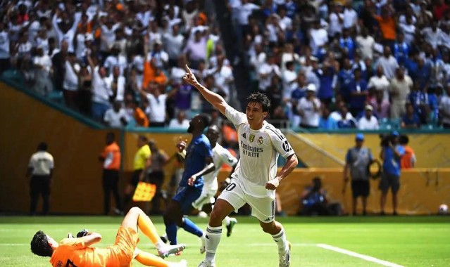 姆巴佩的欧冠之路：挑战金靴的尴尬与荣耀