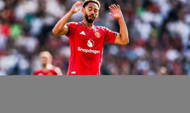 拉门斯：希望帮曼联重回争冠水平，曼联自带的气场就令人震撼