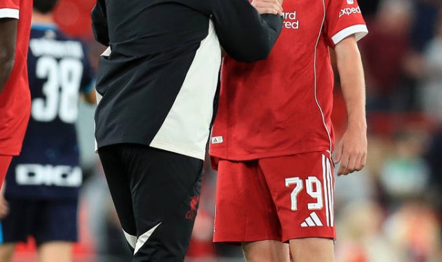 斯洛特：欧冠小组赛充满挑战与兴奋，利物浦迎战豪强的时刻来临！