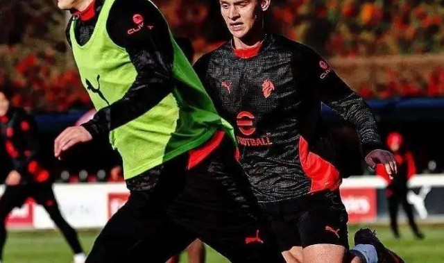 0-0到0-1！AC米兰客场1-0小胜卡利亚里，暂登顶意甲积分榜