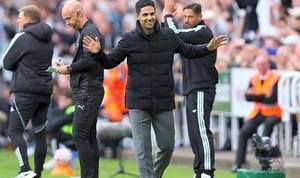 800天领跑却零冠军！阿伯恩茅斯紧咬榜首，钢铁防线阿森纳要慌？