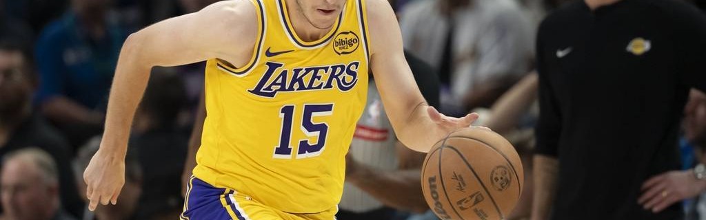 里夫斯变超巨引东詹膜拜 两个隐忧却让湖人犯难！