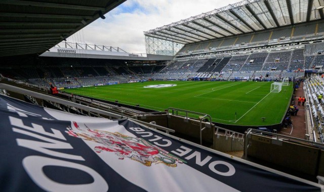 拉什福德神奇表现难挽败局，前曼联球星桑切斯成比赛关键