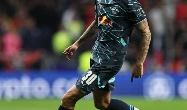 要价太高导致纽卡萌生退意：曼联后发制人买塞斯科，这价格值么