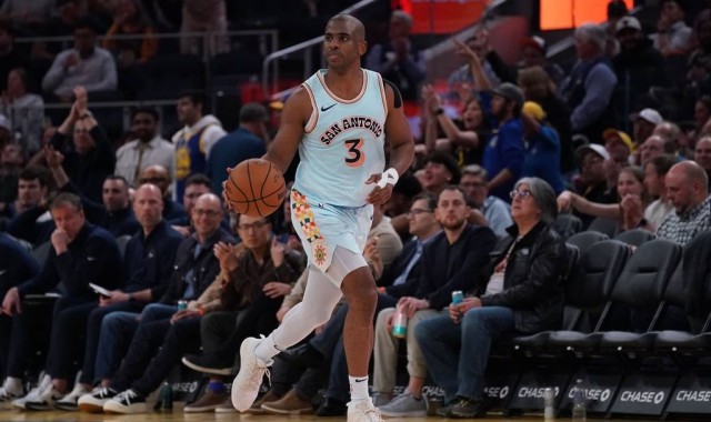 曝保罗只想去离家近的地方打球 快船太阳二选一