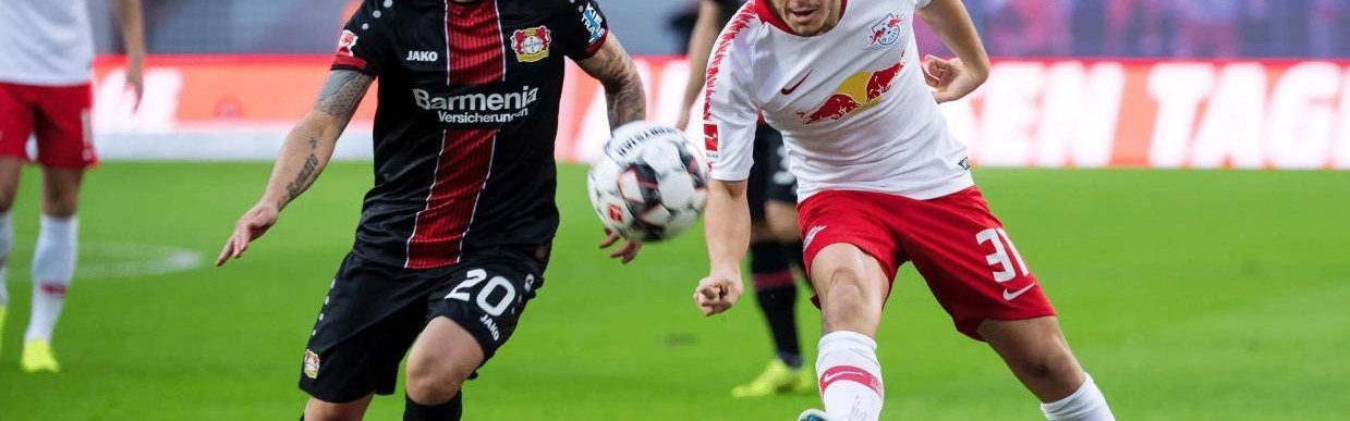 德甲精选赛事：勒沃库森vs法兰克福 法兰克福强势冲击，进攻就是最好的防守！