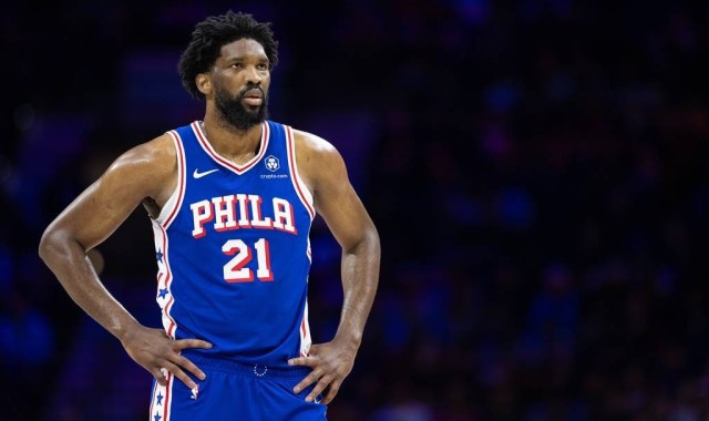 恩比德成功接受左膝关节镜手术 将于六周后重新评估