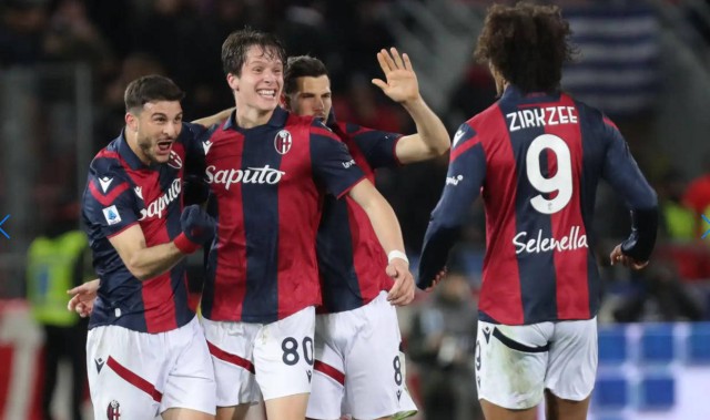 意甲惊险一役，那不勒斯险胜博洛尼亚；纽卡斯尔3-0逆袭曼城