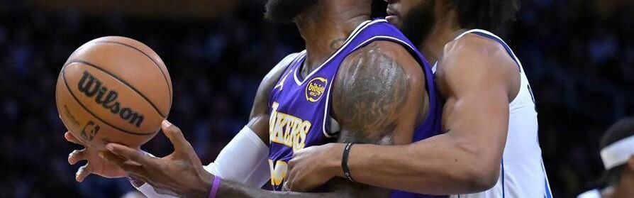 纪录收割机！詹姆斯再迎里程碑 一战超爵士两大名宿