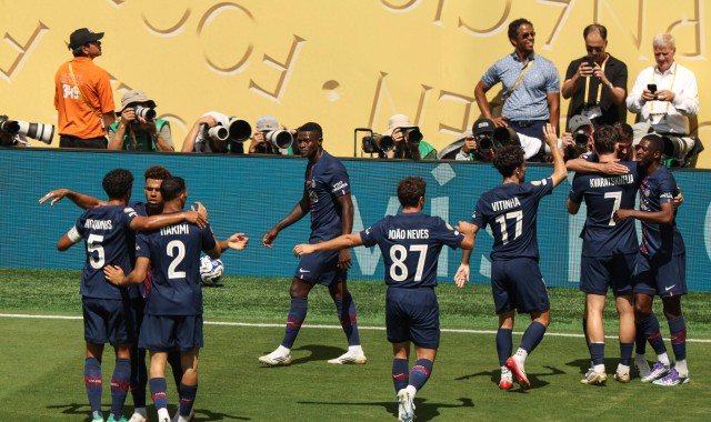 5场比赛16-0，巴黎有多强？1个月横扫4大强敌，冲击7冠王+大满贯