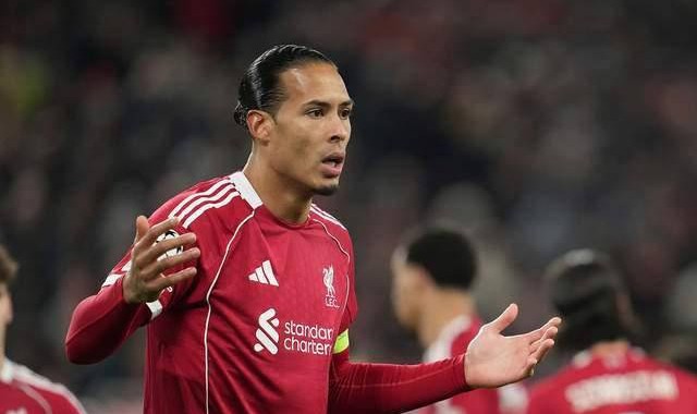 主帅难辞其咎！利物浦1-2被狼队绝杀，斯洛特式崩盘仍未止步