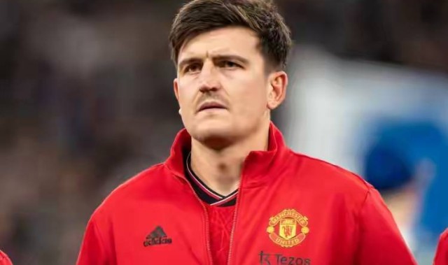 1.5亿转会费赌命！曼联悬崖边觉醒，卡里克转正暗藏惊天反转