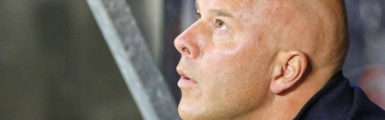 利物浦四连败，斯洛特面临挑战连战曼城皇马