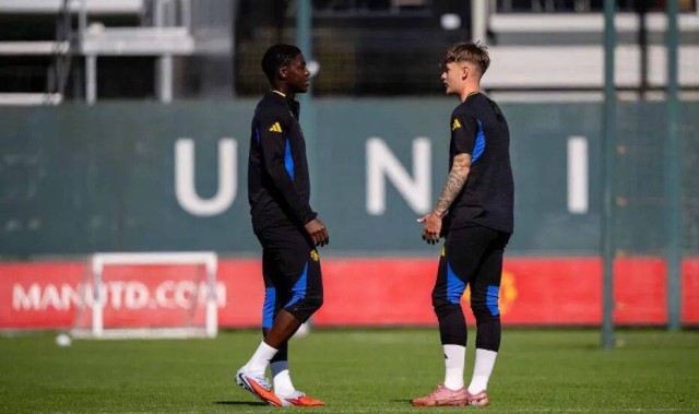 曼联一人冬窗离队已成定局！曝拉爵松口愿卖新帝星，其被疑为内鬼