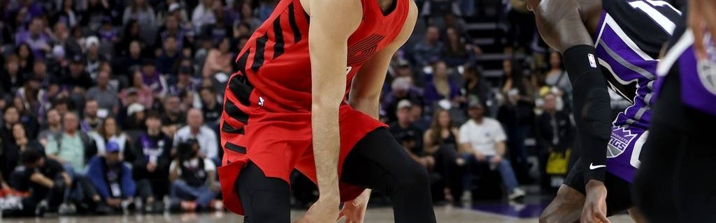 杨翰森2分1助 阿夫迪亚30+8+8开拓者胜国王