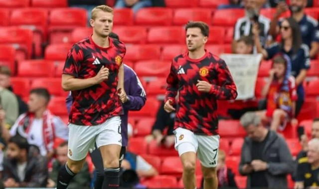 曼联官宣四人伤缺！芒特恢复训练或战纽卡，卡里克力挺续约马奎尔