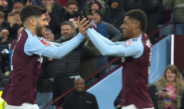 拉什福德平纪录安东尼点赞，维拉球迷夸其皮尔洛！也将助曼联省钱