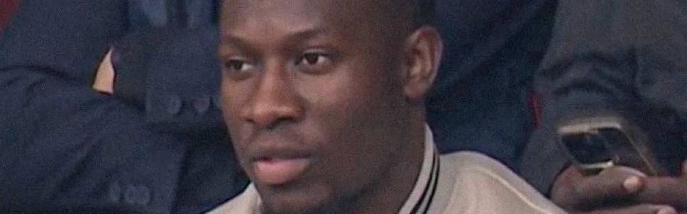 阿莫林拒绝保证奥纳纳首发！曝曼联500万可回购德赫亚，签新贵机会更大