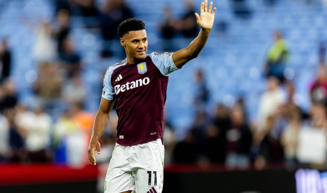 镜报：曼联和维拉谈过拉什福德&amp;沃特金斯互换，现在曼联仍关注他