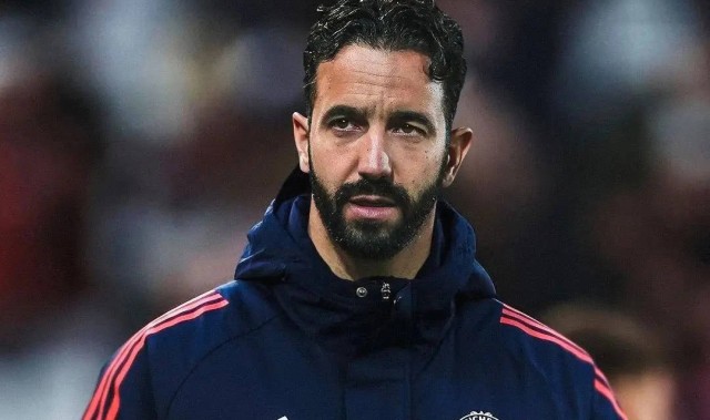 有个性的阿莫林！若要我放弃3-4-2-1体系，曼联先放弃我吧