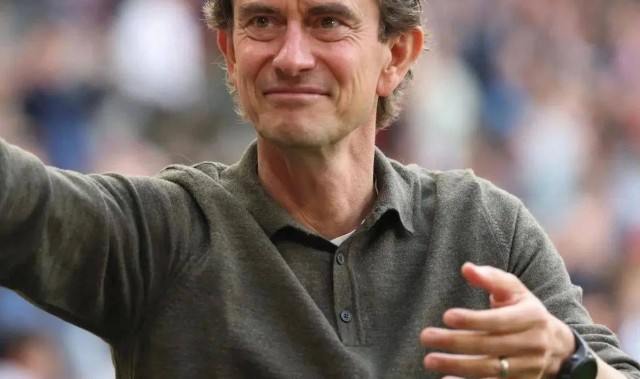 热刺即将任命弗兰克为新帅，解约金方面的谈判已取得进展