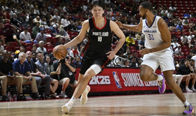 杨瀚森首秀兑现下饭承诺 三分护筐妙传一个都没少