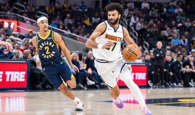 默里狂砍52分约基奇24+8+13 掘金轻取步行者